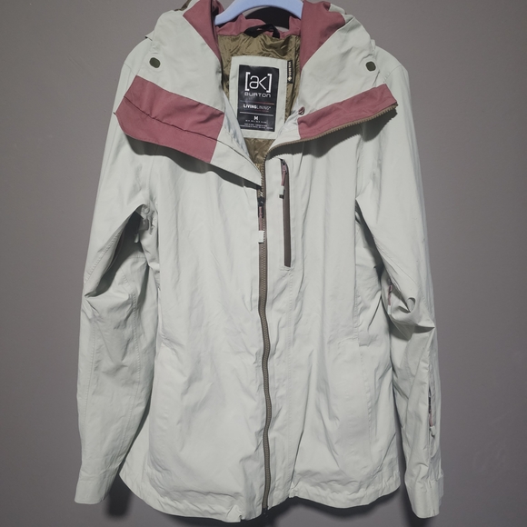 ak Burton GORE-TEX Snowboard Jacket - Size Medium - Picture 4 of 9